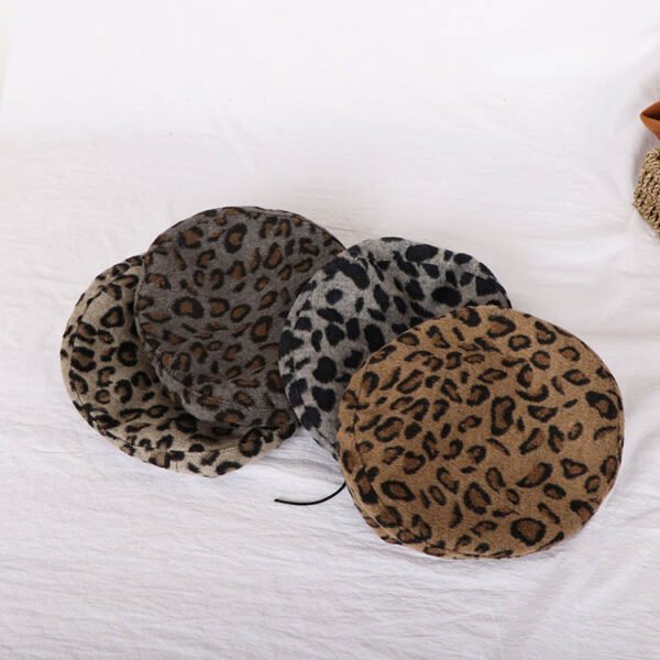 Autumn And Winter English Bud Hat - Image 8