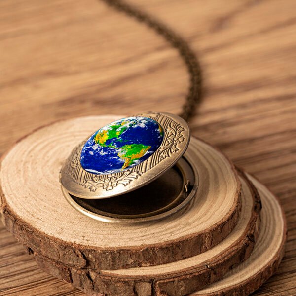Vintage Bronze Photo Frame Locket Pendant Necklace Earth Panet Globe Glass Necklaces For Women Men - Image 4