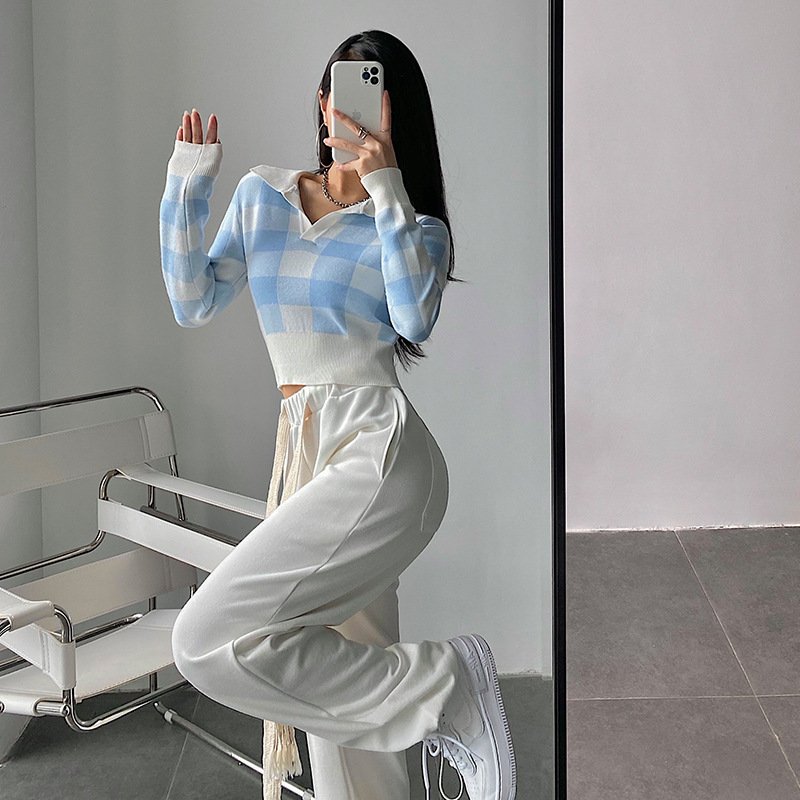 American Retro Plaid Slim Fit Short Sweater - Image 9