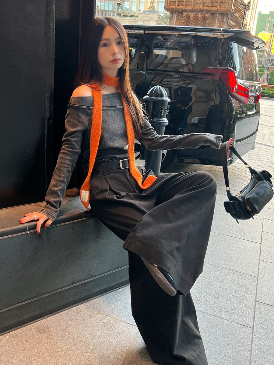 American-style Washed Vintage Off-shoulder Long-sleeved T-shirt - Image 2