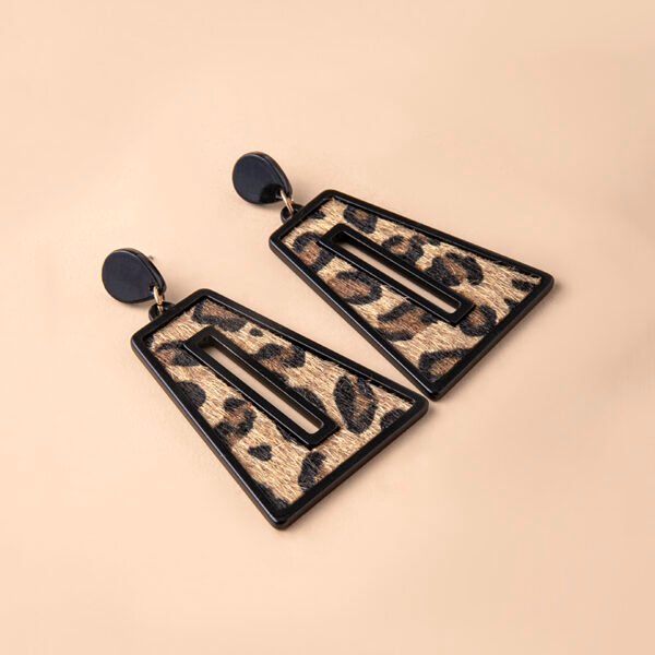 Vintage Geometric Leopard Skin Acrylic Statement Earrings For Women - Image 5