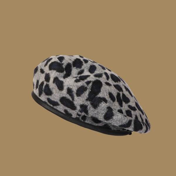 Autumn And Winter English Bud Hat - Image 2