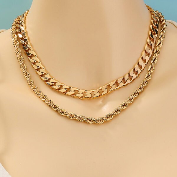 Bombastic punk, Retro Chic, two-tiered necklaces
