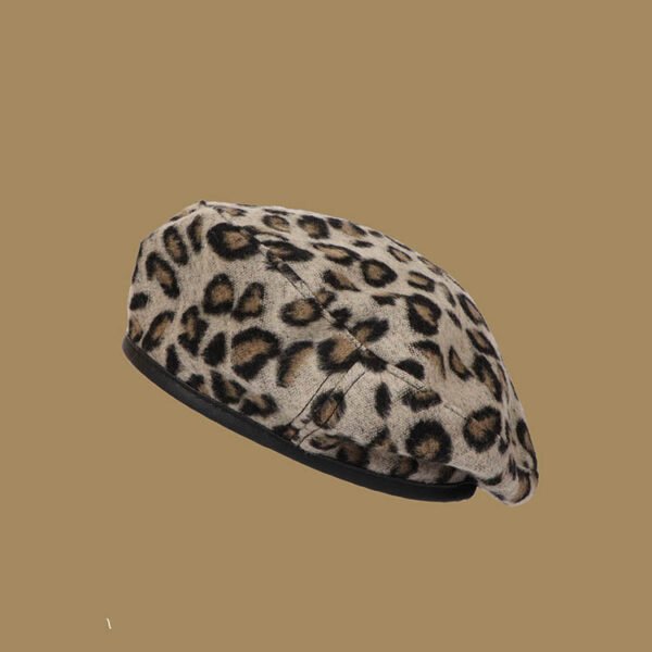Autumn And Winter English Bud Hat - Image 7