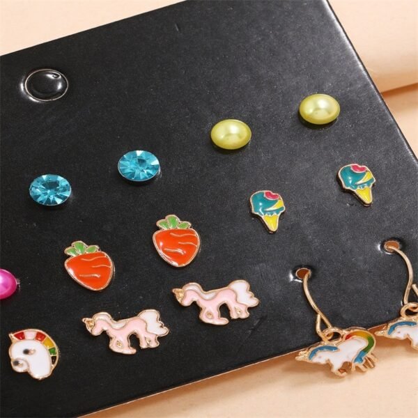 9 Pairs Of Strawberry Fruit Love Earrings - Image 2