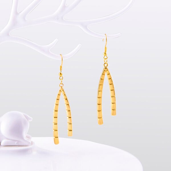 Anime Tokyo Revengers Hanma Shuuji Earrings