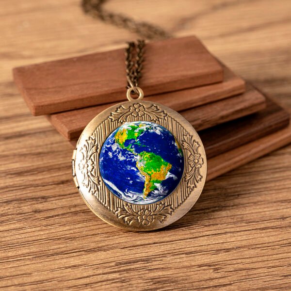 Vintage Bronze Photo Frame Locket Pendant Necklace Earth Panet Globe Glass Necklaces For Women Men - Image 3
