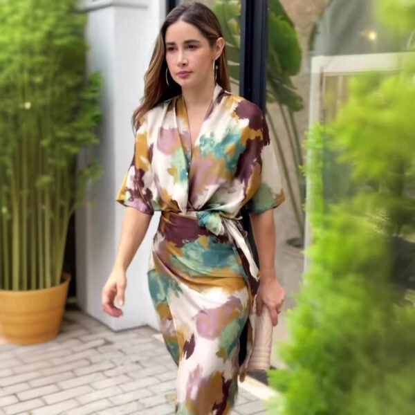 Women's V-neck High Waist Slim Fit Fashion Printed Sheath Dress - Image 2