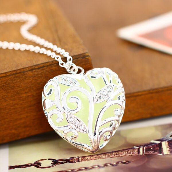The necklace of the nine diamonds of the heart - Image 7