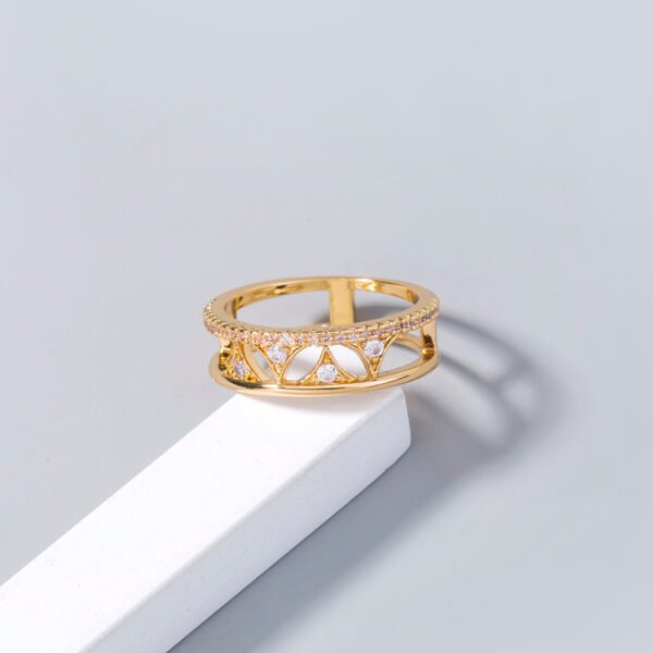 Triangular Sail Zircon Bronze Ring Ring Lady - Image 4