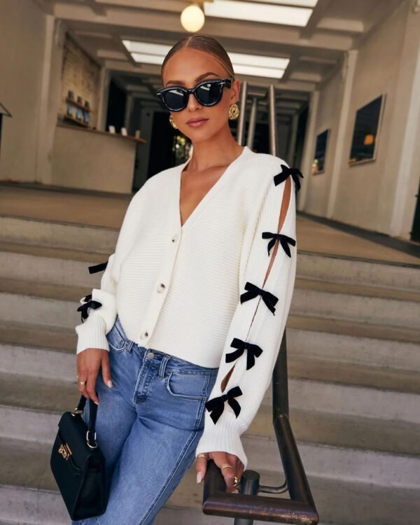 Women's Versatile Casual V-neck Knitted Bow Jacket - Image 6