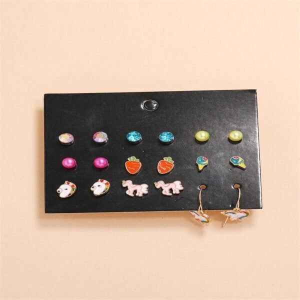 9 Pairs Of Strawberry Fruit Love Earrings - Image 5