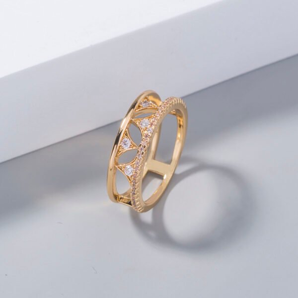 Triangular Sail Zircon Bronze Ring Ring Lady - Image 3