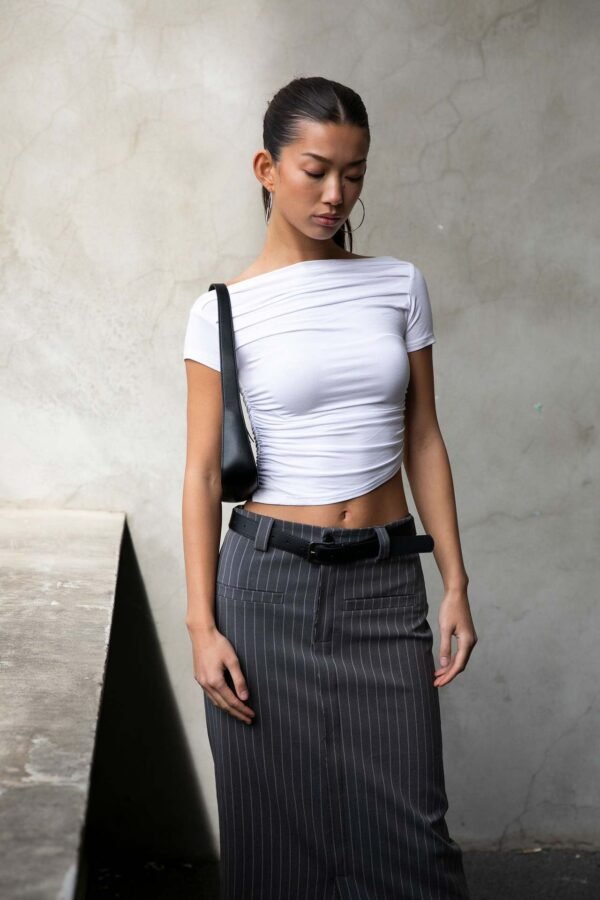 Women's Tight Off-the-neck Pleated Dress - Image 3
